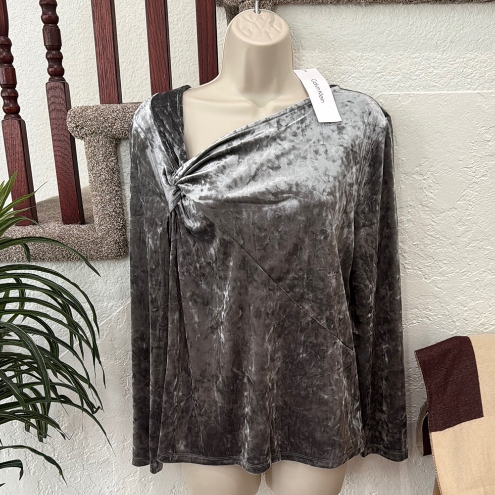 CALVIN KLEIN Women’s Tie Front Elegant Gray Velvet Long Sleeve Top Size M NWT